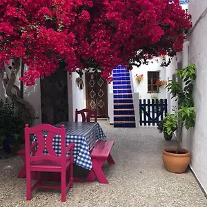 Apartamento Andaluz Living - Traditional Andalusian House, Casa De Vecinos, El Puerto de Santa María